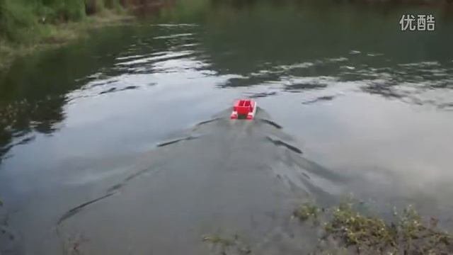 Прикормочный кораблик катран,