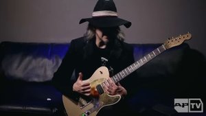 John 5 | How to Play "Zoinks!" | AP EXCLUSIVE