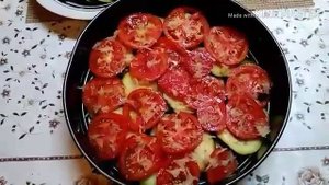 П.п рецепт . Баклажаны в духовке с помидорами , сыром и грибами