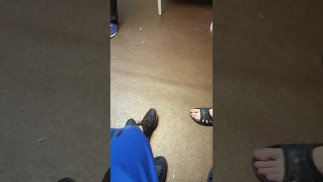 Тип бычит на кровать смотреть онлайн