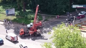 Кран задел стрелой ЛЭП