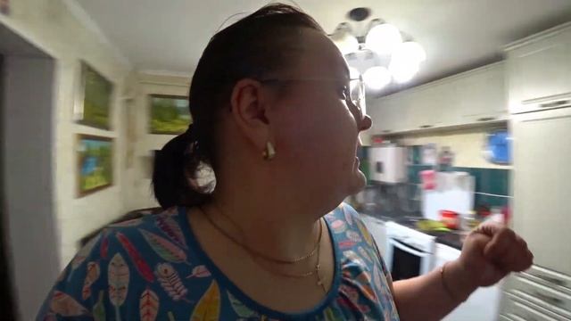 Делаем сливочное масло. Чеснолук. Жареная картошка в двух вариантах. Творог. смотреть онлайн