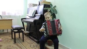 Аношин Никита, 7 лет, баян. В. Бухвостов "Мальчик с пальчик"