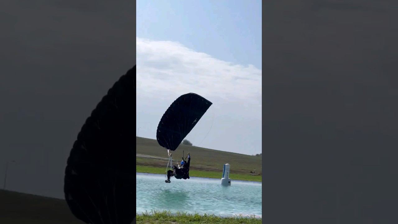 Страшно смотреть, как они приземляются | Свуп соревнования парашютистов #свуп #парашютисты смотреть онлайн