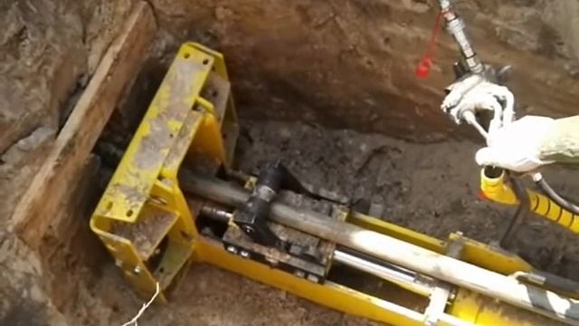 Установка управляемого прокола грунта