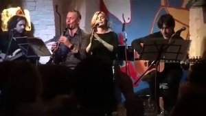 Над небом голубым. «РАЙ» - ст. Анри Волохонский, муз. В. Вавилов