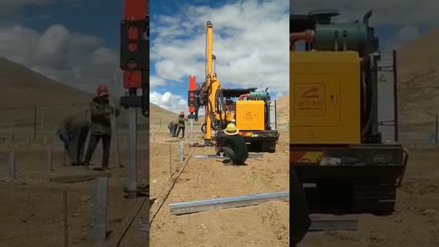 Сваебойная установка для барьерного дорожного | Сваебойная машина - Забивка свай смотреть онлайн