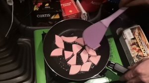 Серёга дальнобой! серия 3  Комплект в машине и как готовят еду в кабине!