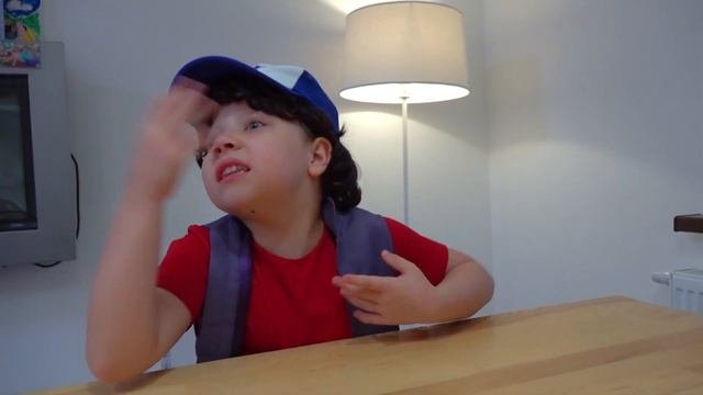 Akinator the Genie messes it all up! How to fix it now Sally Face versus Mabel!