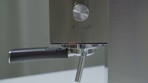 Обзор кофеварки Polaris PCM 1542E Adore Crema