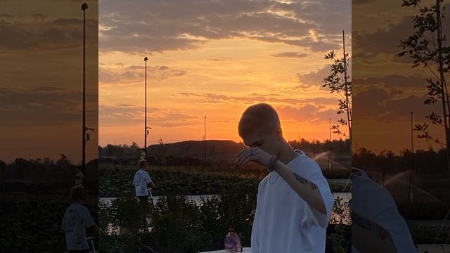 Темно-Оранжевый рассвет смотреть онлайн