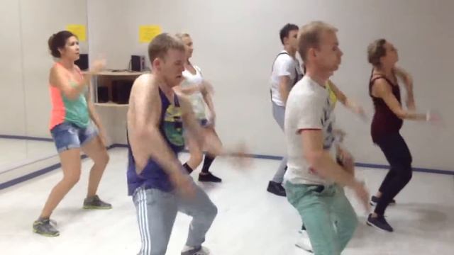 Реггетон Уфа. Амир Кунафин. Студия танцев El Ritmo смотреть онлайн