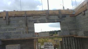 Залил армапояс (со шпильками под маурлат) под плиты перекрытия 2022