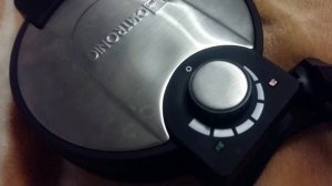 Вафельница Clatronic WA 3492