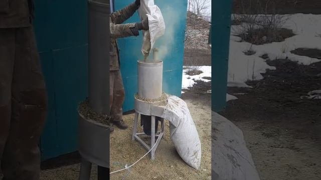 Универсальный измельчитель растительного сырья