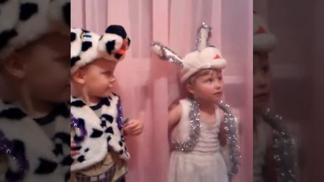 /Жора Маккуин/Собачка и Зайчик/Веселье/. смотреть онлайн