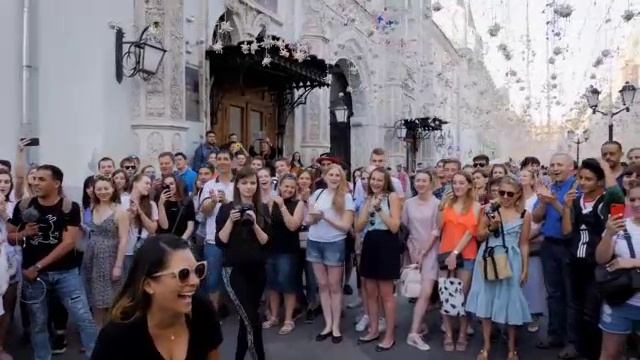 Наталья Нейт - «Жить в России  - это круто»   (сл. Олег Миндалев, муз. Станислав Кудряшов)