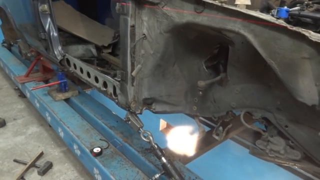 ВАЗ 21099. вытяжка передней стойки. смотреть онлайн