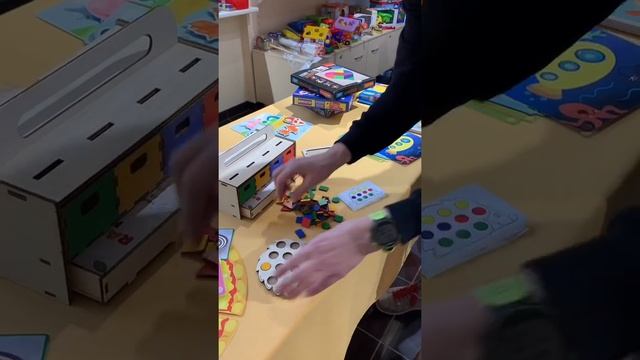 Умный сундучок - развивающая игра смотреть онлайн