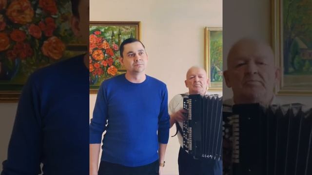 Вот это голос • Посмотрите как красиво поёт