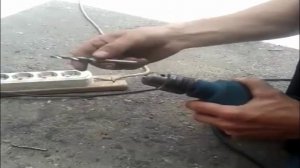Как поменять сверло на дрели!