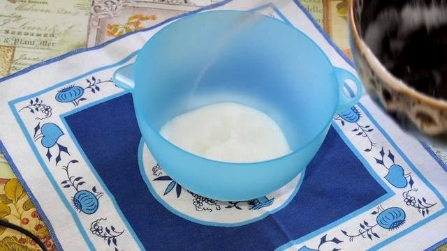 БЕЛКОВО-МАСЛЯНЫЙ КРЕМ/РЕЦЕПТ КРЕМА ДЛЯ ТОРТОВ.