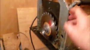 Самодельная ручная циркулярка Homemade hand circular saw