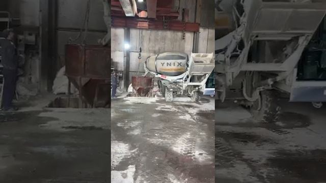 Видеообзор на бетоносмеситель Ynix QGMC3000 в процессе работы смотреть онлайн