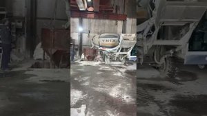 Видеообзор на бетоносмеситель Ynix QGMC3000 в процессе работы