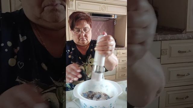 Такую скумбрию вы еще не ели. Стоит попробовать. Не пожалеете. смотреть онлайн