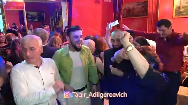АЗЕРБАЙДЖАНСКАЯ НАРОДНАЯ ПЕСНЯ.