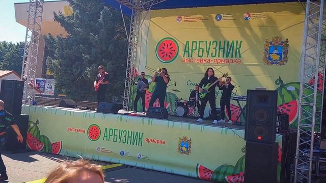 Ессентуки кавер-группа «Личности»! Я Как Федерико Феллини смотреть онлайн