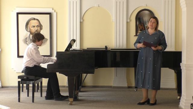 "Воет ветер в чистом поле" сл.В.Забилы, м.М.Глинки. Наумова Г.В., Фатеев Степан, 14 лет смотреть онлайн