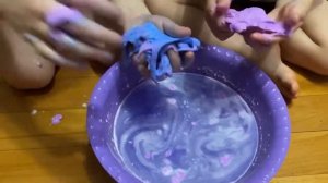 Эксперимент.  Что будет, если намочить воздушный пластилин и оставить его на час.