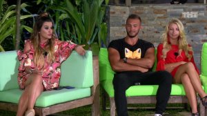 Дом-2: Любовный треугольник на острове