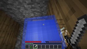 Я ПРИТВОРИЛСЯ РЕБЁНКОМ ЧТОБЫ СПРЯТАТЬСЯ ОТ ПОЛИЦИИ В МАЙНКРАФТ | Риколит Minecraft