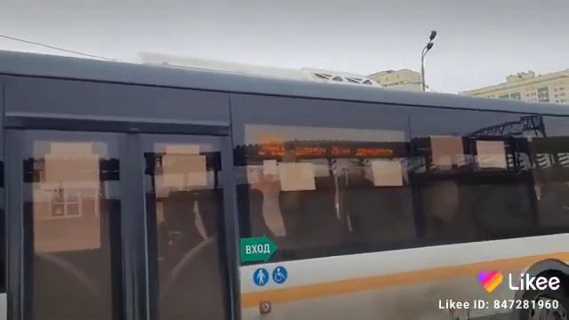 автобус следует по маршруту 346