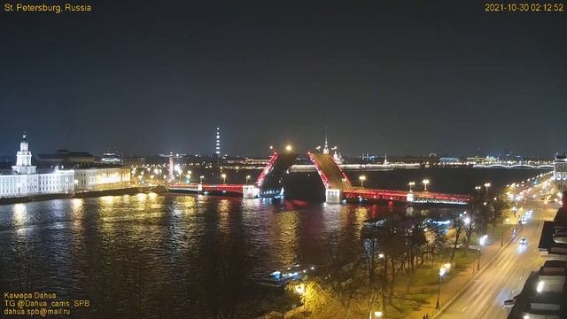 Дебаркадер Дворцовая пристань уходит на зимовку, завершение гражданской навигации на Неве сезон 202 смотреть онлайн