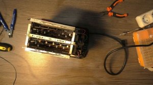 Тостер Vitek vt-1586 три года спустя. Популяция кожаных мешков теперь под контролем.