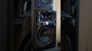 Как себя чувствуют студийные мониторы JBL 305p mk2 в тяжёлом рокке и металле?