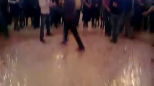 Шикарные кавказские танцы.webm