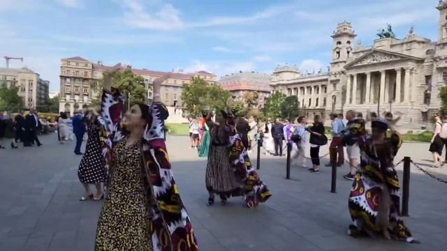 @BotirQodirovofficial #video #evropa #budapest #uzbekistan #dance смотреть онлайн