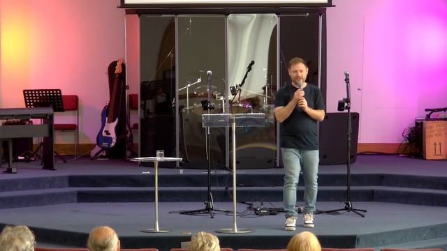 Sunday 18th June // Pastor Gary Gibson смотреть онлайн