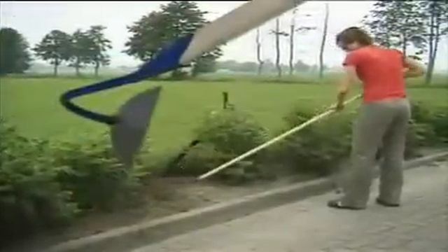 Мотыга с лезвием "Полумесяц" DeWit смотреть онлайн