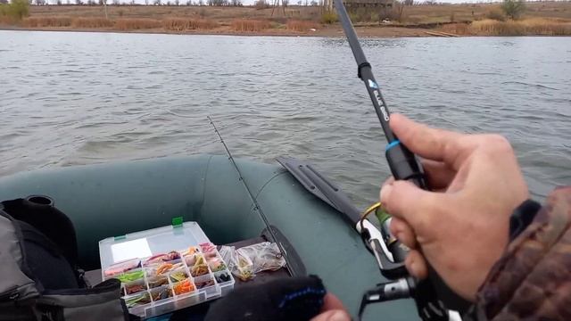 Как поймать много судака осенью?Секрет ловли судака на спиннинг осенью!Проводки и приманки... смотреть онлайн