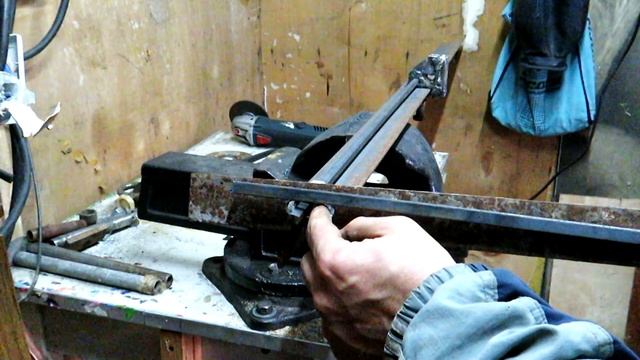 станок для скручивания квадрата. Как сделать Торсион