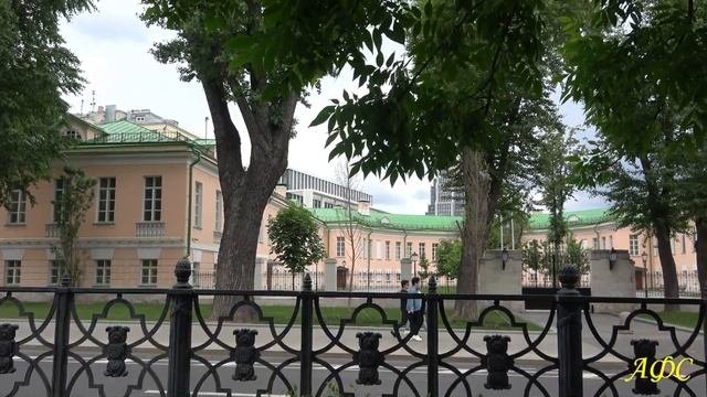 Москва.  Страстной бульвар.  2021 год
