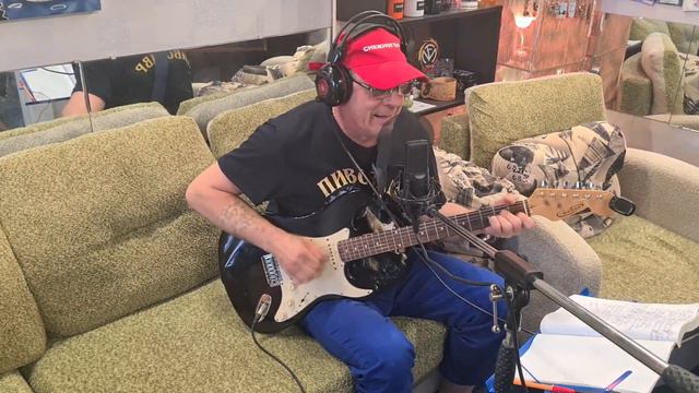 Cover of Sergey Sarychev's song "Mirror River" смотреть онлайн