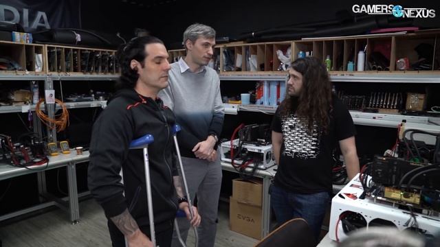 "RIP" KINGPIN | 2200MHz RTX 2080 Ti Kingpin Overclock on Water смотреть онлайн