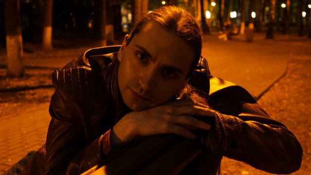 KuzMin: Гулящая смотреть онлайн